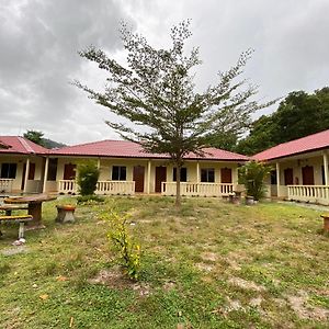 Pangkor Purnama Chalet